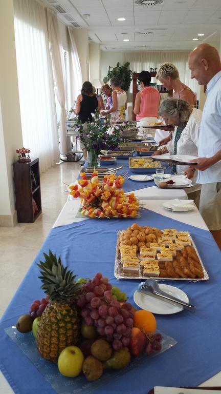 Ballesol Costablanca Senior Resort Mayores De 55 Anos カーラ・デ・フィネストラット エクステリア 写真